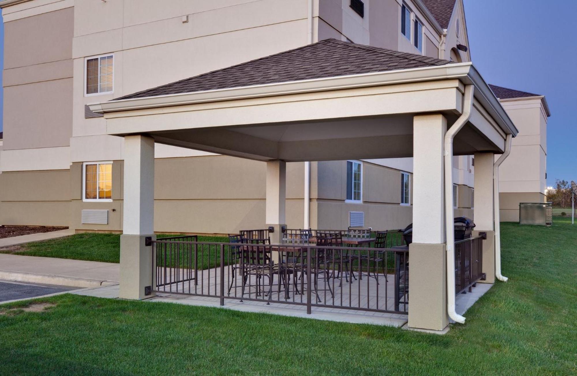 Candlewood Suites - Peoria At Grand Prairie, An Ihg Hotel Exterior photo